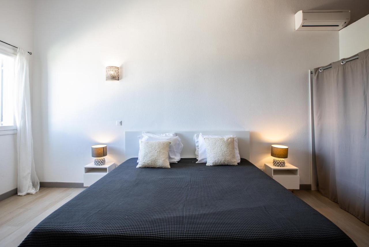 Stunning New Apartment With View Of Orient Bay Quarter of Orleans Εξωτερικό φωτογραφία